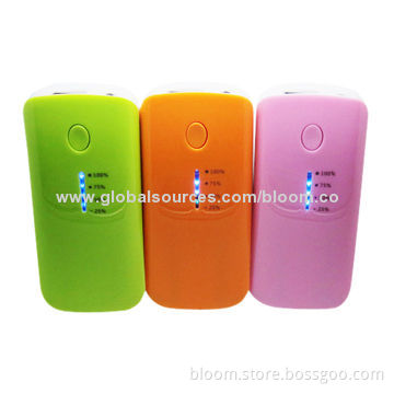 5,200mAh Power Banks, Fits for iPhone6/5S/4S/iPad/Samsung/HTC/RIM's BlackBerry/Huawei